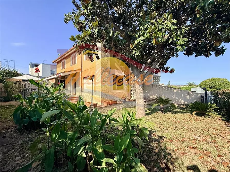 Immagine 24 di Villa in vendita  in via priamo a Siracusa