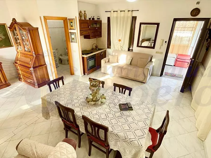 Immagine 5 di Casa indipendente in vendita  in Via Mar Ligure 16/A a Pomezia