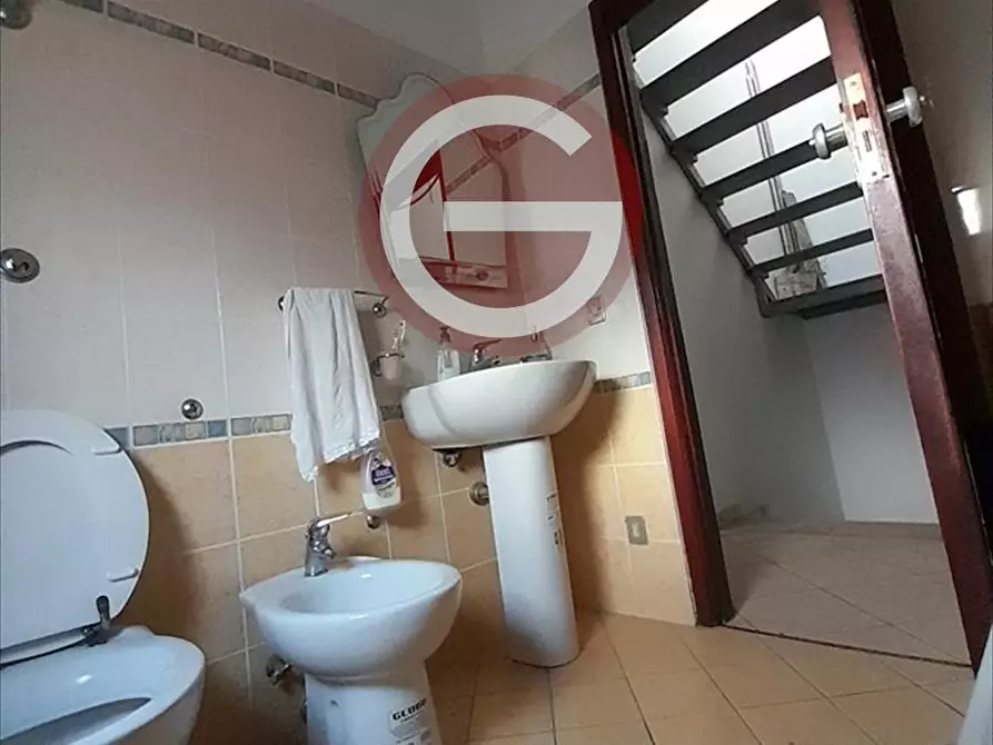 Immagine 11 di Casa indipendente in vendita  a Taurianova