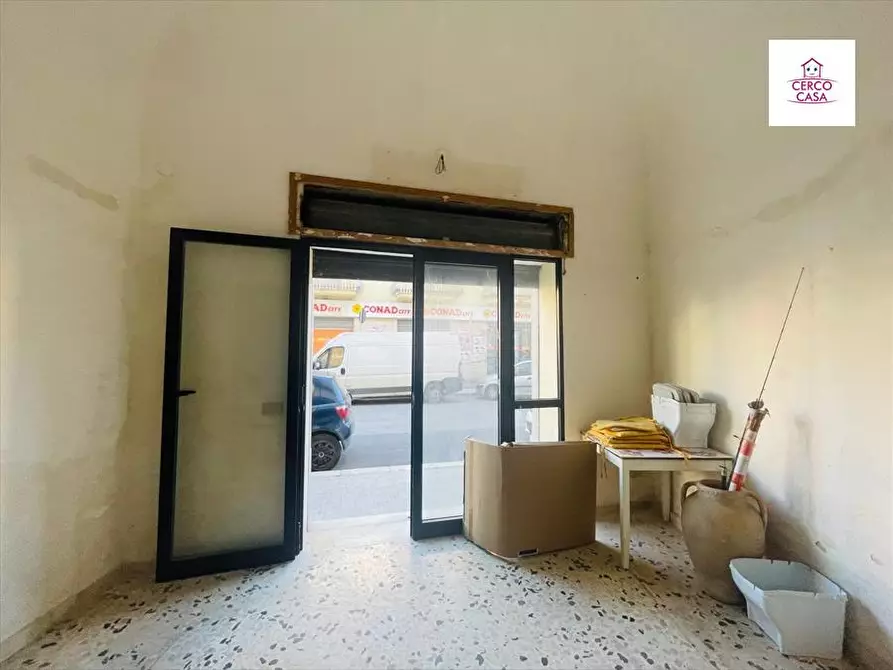 Immagine 3 di Locale commerciale in vendita  in via orti a Trapani