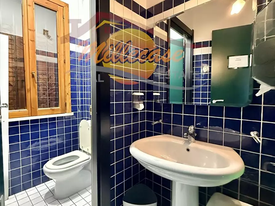 Immagine 25 di Villa in vendita  in viale Garrone a Melilli