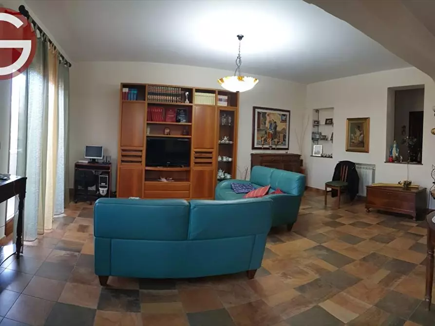 Immagine 10 di Villa in vendita  a Taurianova