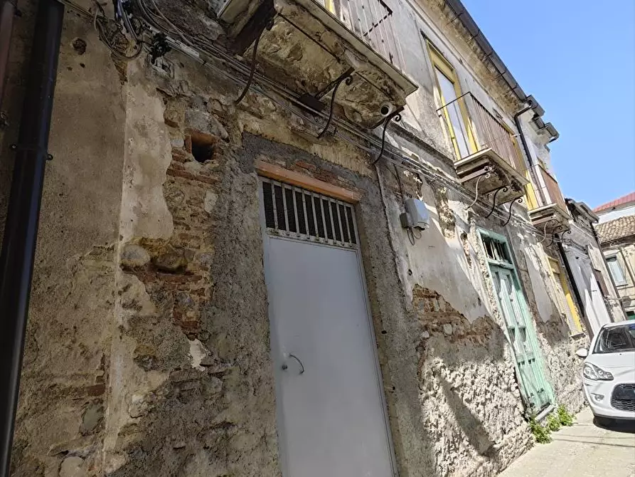 Immagine 26 di Casa indipendente in vendita  a Taurianova