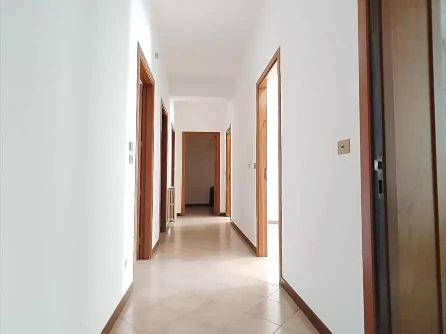 Immagine 13 di Appartamento in vendita  a Taurianova