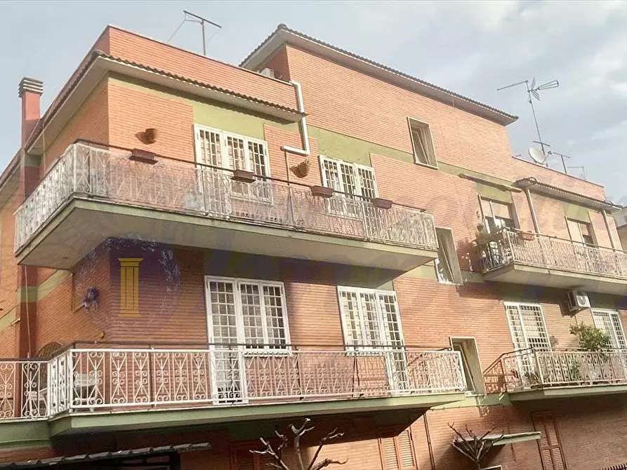 Immagine 1 di Appartamento in vendita  in Via Angelo Bianchi 94 a Roma