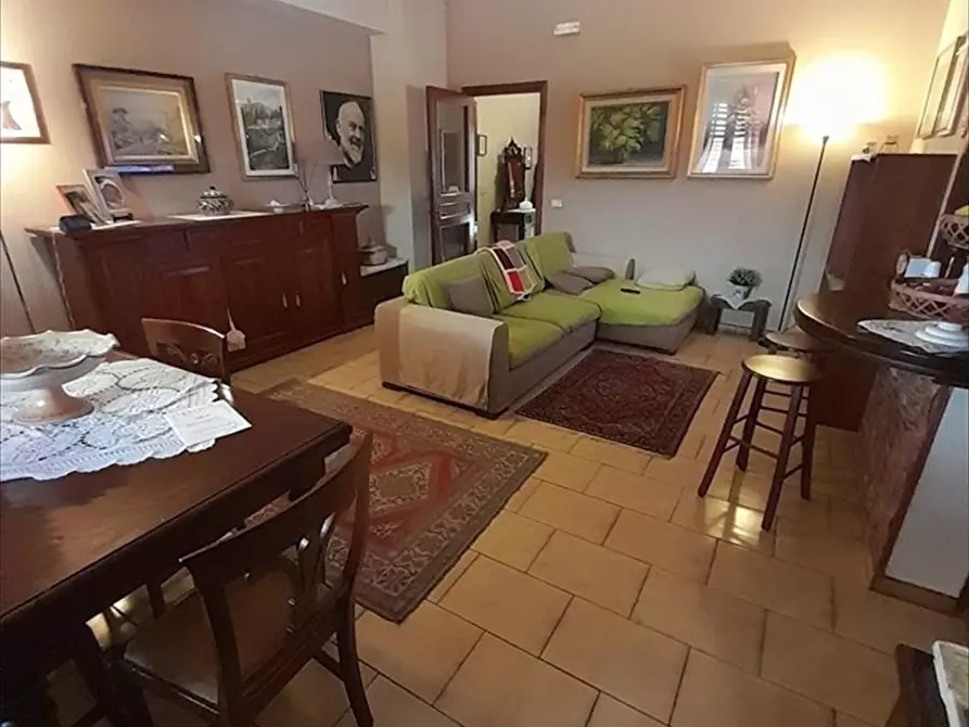 Immagine 7 di Appartamento in vendita  a Taurianova