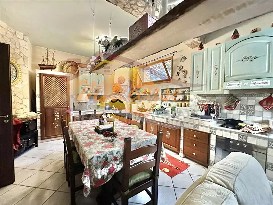 Immagine 22 di Villa in vendita  in TRAVERSA SINERCHIA a Siracusa