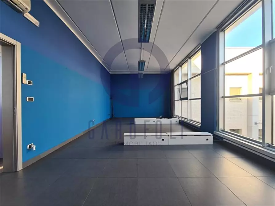 Immagine 5 di Ufficio in affitto  in Via Antichi Pastifici n.8 a Molfetta