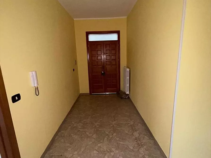 Immagine 5 di Appartamento in affitto  a Taurianova