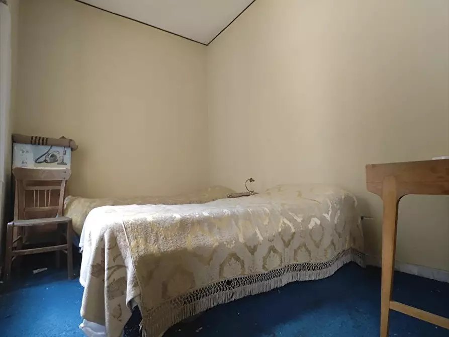 Immagine 12 di Casa indipendente in vendita  a Polistena