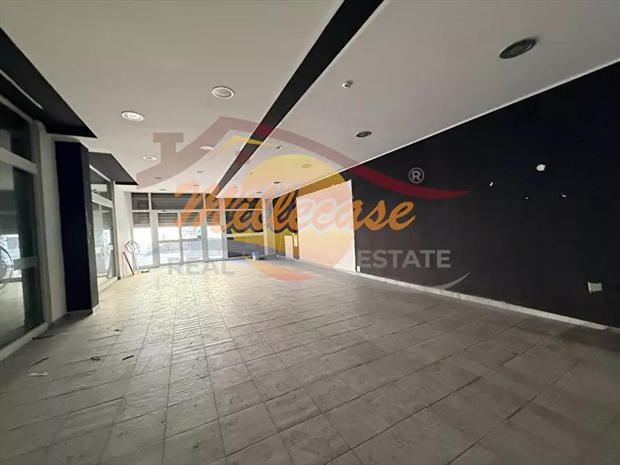 Immagine 8 di Locale commerciale in vendita  in VIALE ZECCHINO a Siracusa
