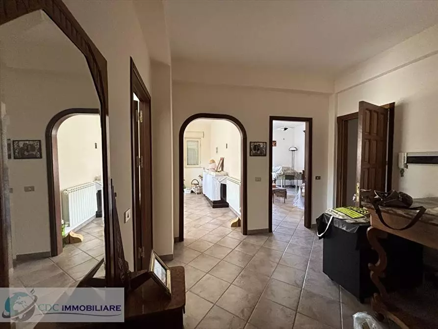 Immagine 9 di Appartamento in vendita  in via Caduti In Guerra   n°44 a Cammarata