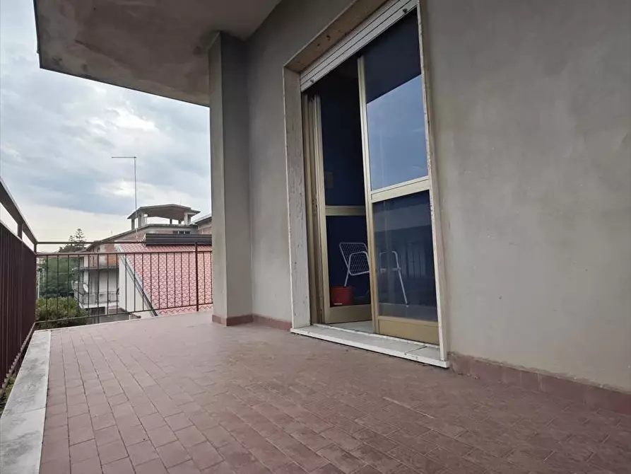 Immagine 13 di Appartamento in affitto  a Taurianova