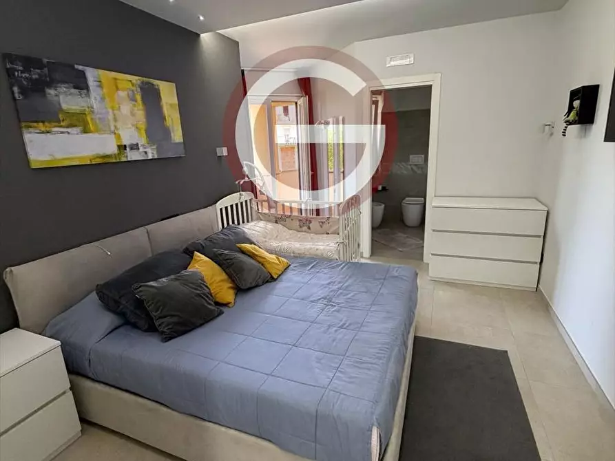Immagine 11 di Appartamento in vendita  a Polistena