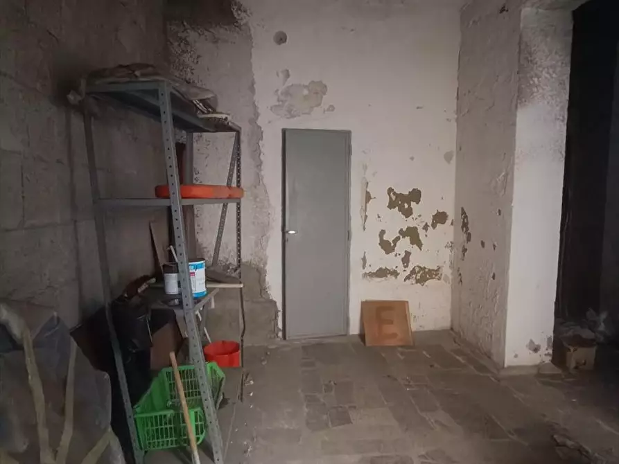 Immagine 3 di Deposito in vendita  a Taurianova