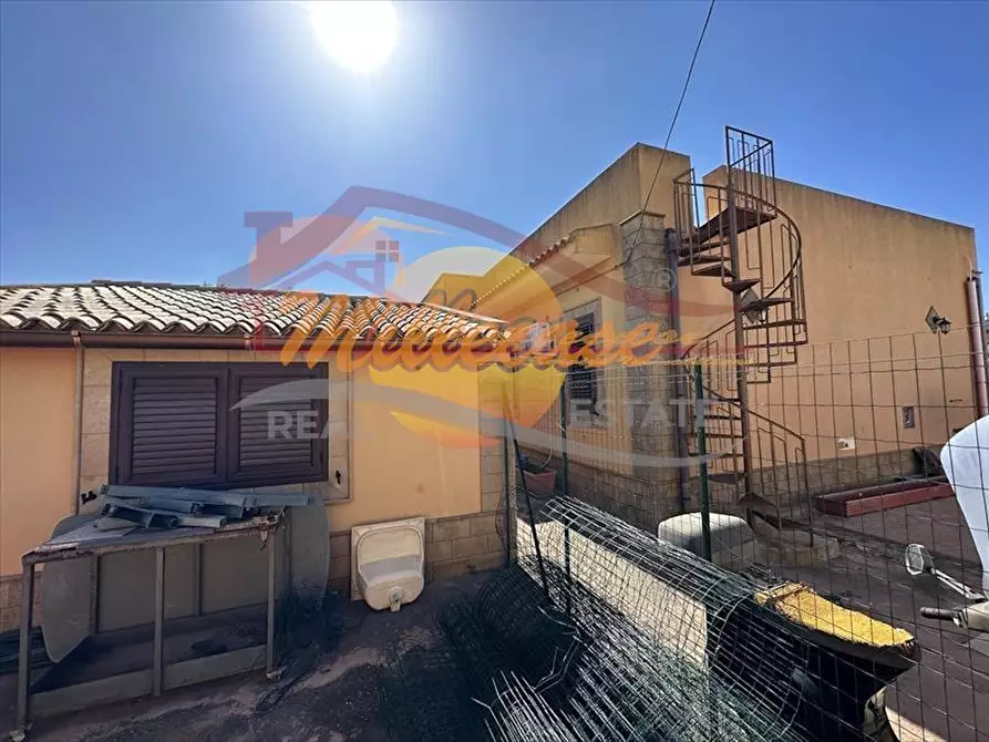 Immagine 11 di Villa in vendita  in arenella a Siracusa