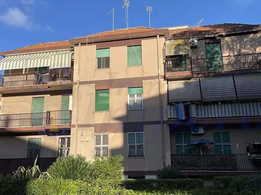 Immagine 2 di Appartamento in vendita  in Via Zara 2 a Pomezia