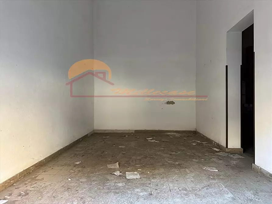 Immagine 21 di Locale commerciale in vendita  in VIA VANVITELLI a Siracusa