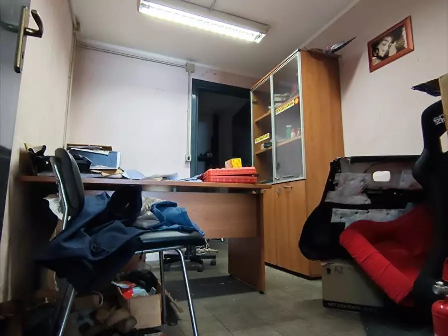 Immagine 7 di Attività artigianale in vendita  a Taurianova