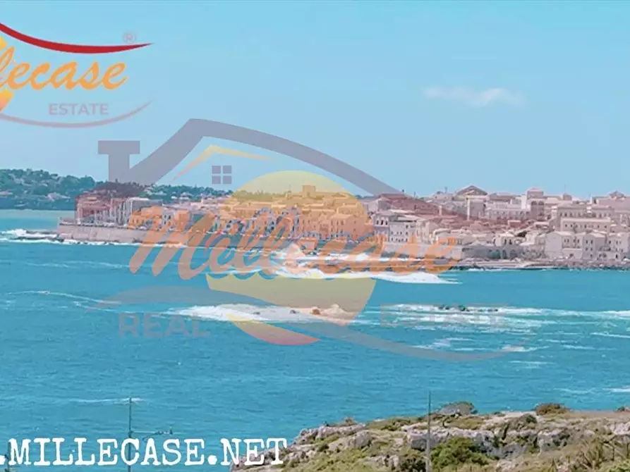 Immagine 1 di Appartamento in vendita  in via sardegna a Siracusa