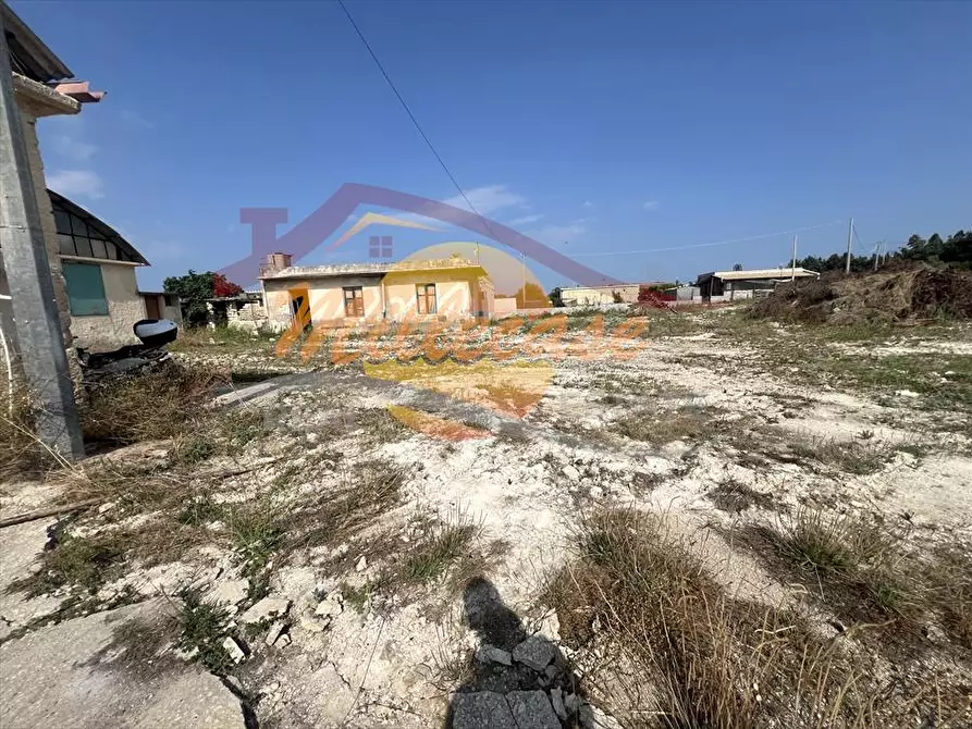 Immagine 3 di Capannone industriale in vendita  in TRAVERSA TORRE LANDOLINA a Siracusa
