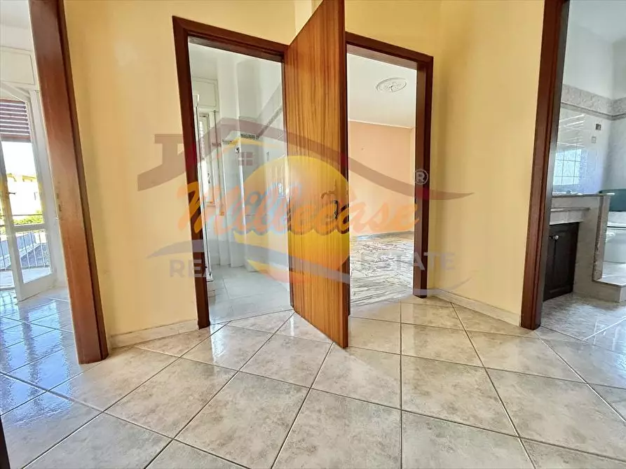 Immagine 11 di Appartamento in vendita  in VIA AVOLA a Siracusa