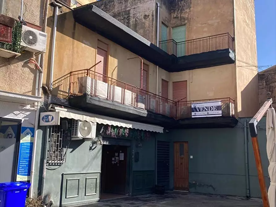 Immagine 1 di Casa indipendente in vendita  in cortile Francesco Nicolosi 6 a Lercara Friddi