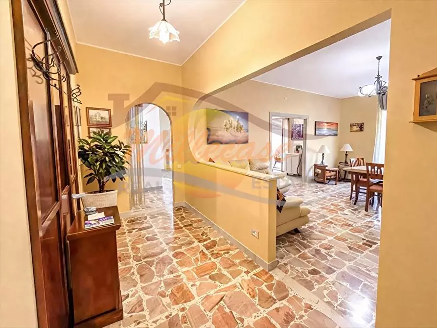 Immagine 13 di Appartamento in vendita  in via montorsoli a Siracusa