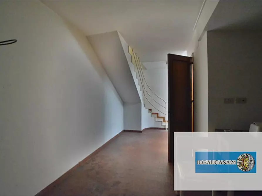 Immagine 30 di Locale residenziale in vendita  in macerata via Goffredo mameli 39 a Macerata