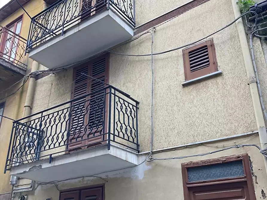 Immagine 1 di Casa indipendente in vendita  in Via Giambrone 20 a Lercara Friddi