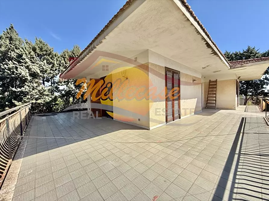 Immagine 24 di Villa in vendita  in via mar di bering a Siracusa