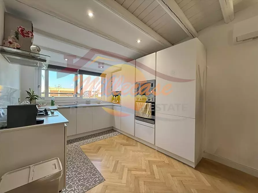Immagine 11 di Villa in vendita  in VIA OZANAM a Siracusa