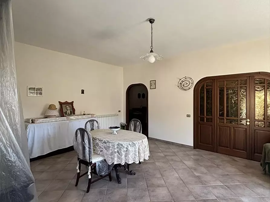 Immagine 13 di Appartamento in vendita  in via Caduti In Guerra   n°44 a Cammarata