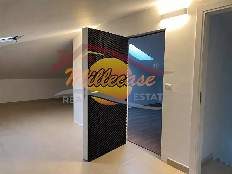 Immagine 11 di Villa in vendita  in VIA LUIGI MONTI a Siracusa