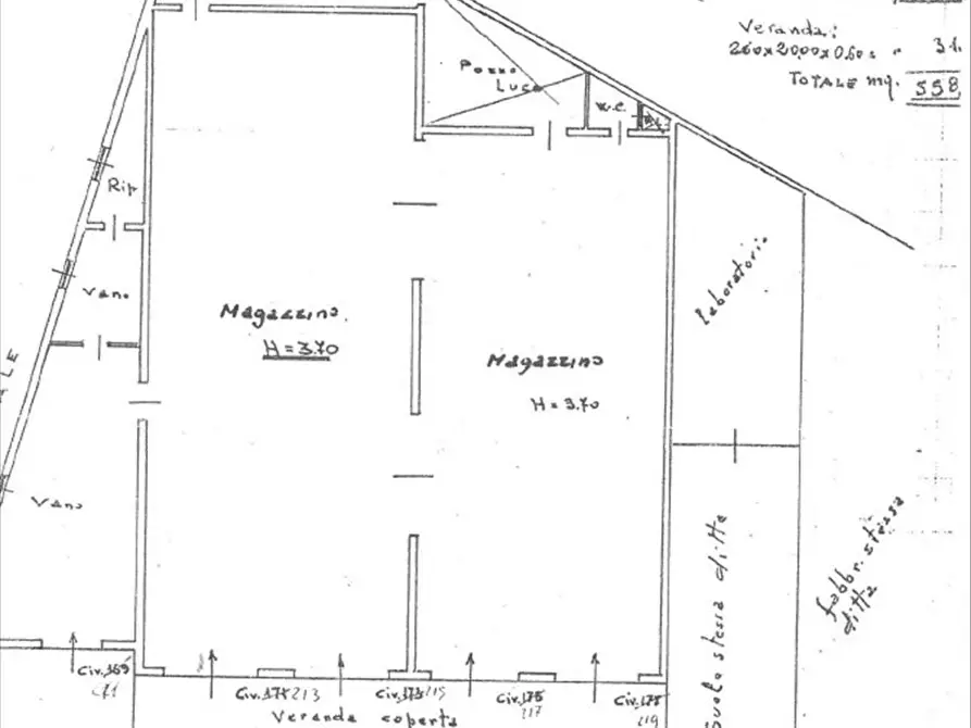 Immagine 1 di Locale commerciale   a Taurianova