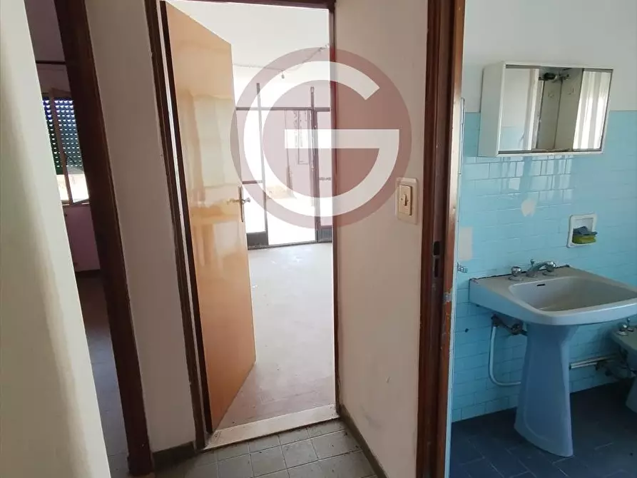 Immagine 24 di Appartamento in vendita  a Taurianova