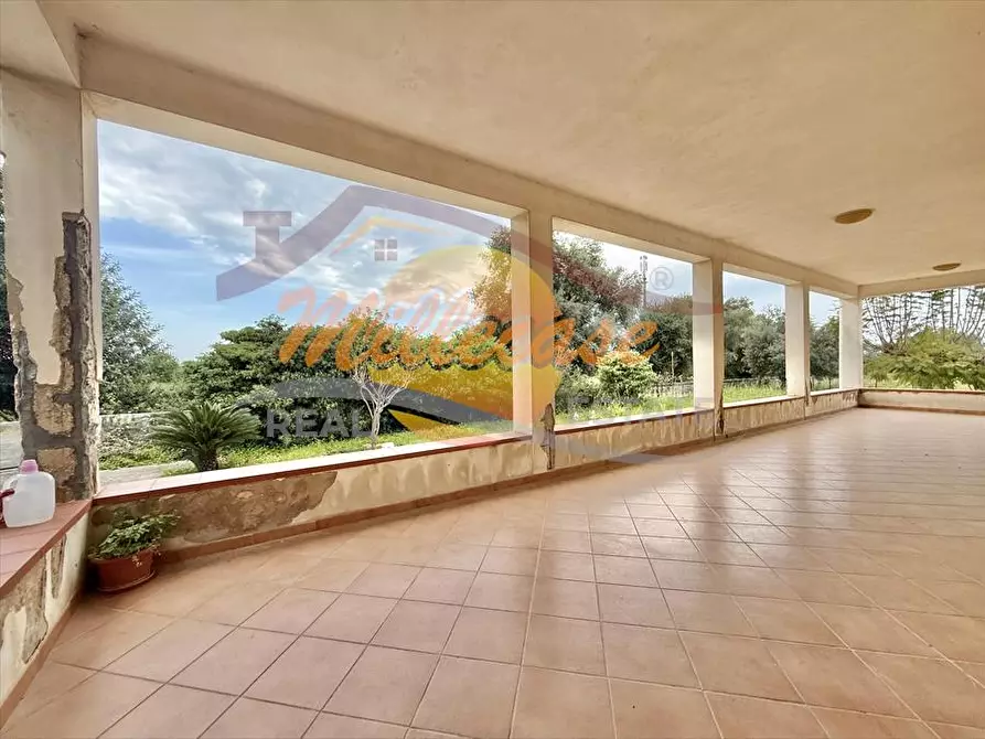 Immagine 2 di Villa in vendita  in VIA SAN TOMMASO a Siracusa