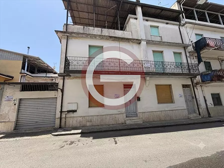 Immagine 2 di Casa indipendente in vendita  a Taurianova