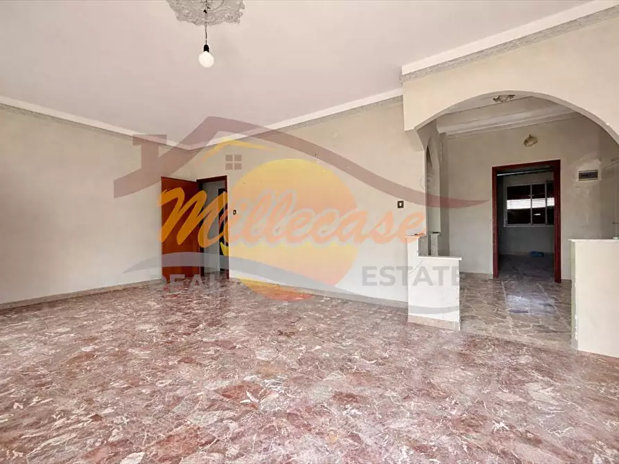 Immagine 2 di Appartamento in vendita  in VIA MASCALUCIA a Siracusa