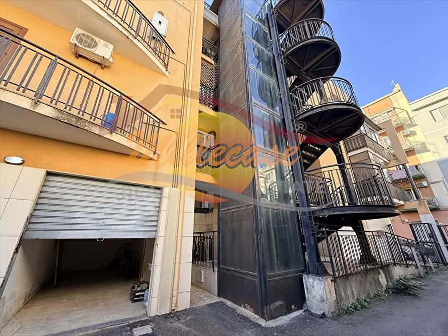 Immagine 7 di Garage in vendita  in VIA VANVITELLI a Siracusa