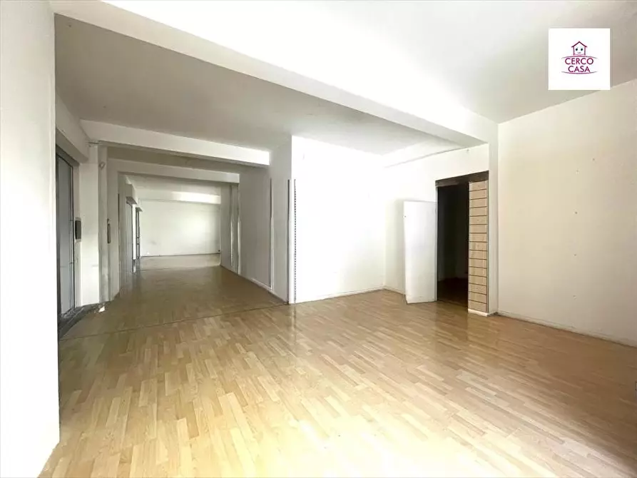 Immagine 4 di Locale commerciale in vendita  in via del mandorlo  a Trapani