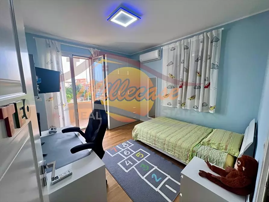 Immagine 23 di Villa in vendita  in VIA LUIGI MONTI a Siracusa
