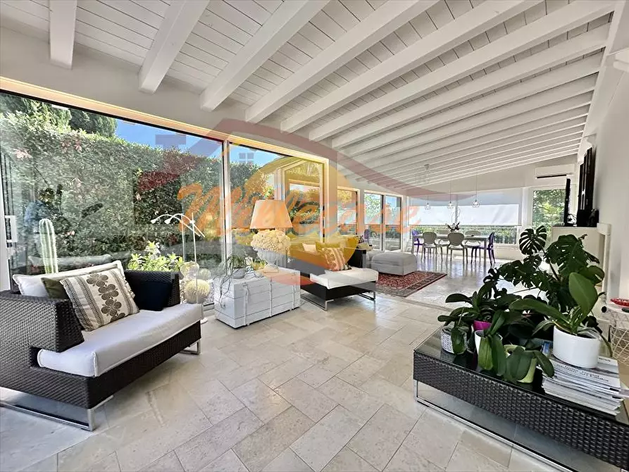 Immagine 29 di Villa in vendita  a Siracusa