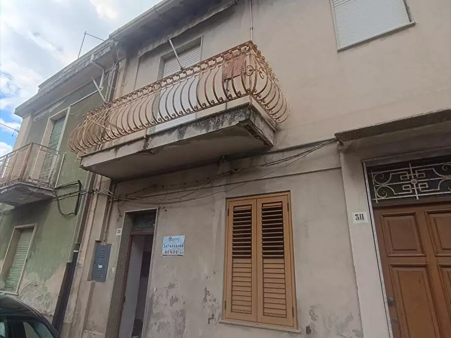 Immagine 1 di Casa indipendente in vendita  a Polistena