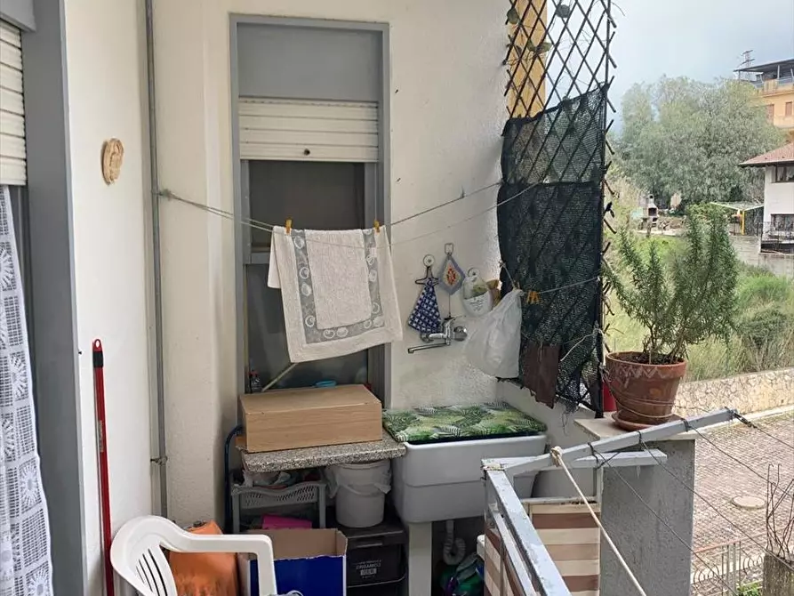 Immagine 13 di Appartamento in vendita  in Via Luigi Einaudi 19 a Lercara Friddi