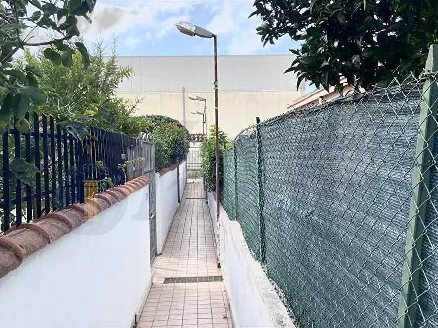 Immagine 3 di Appartamento in vendita  in Via Della Bilancia 2C a Pomezia
