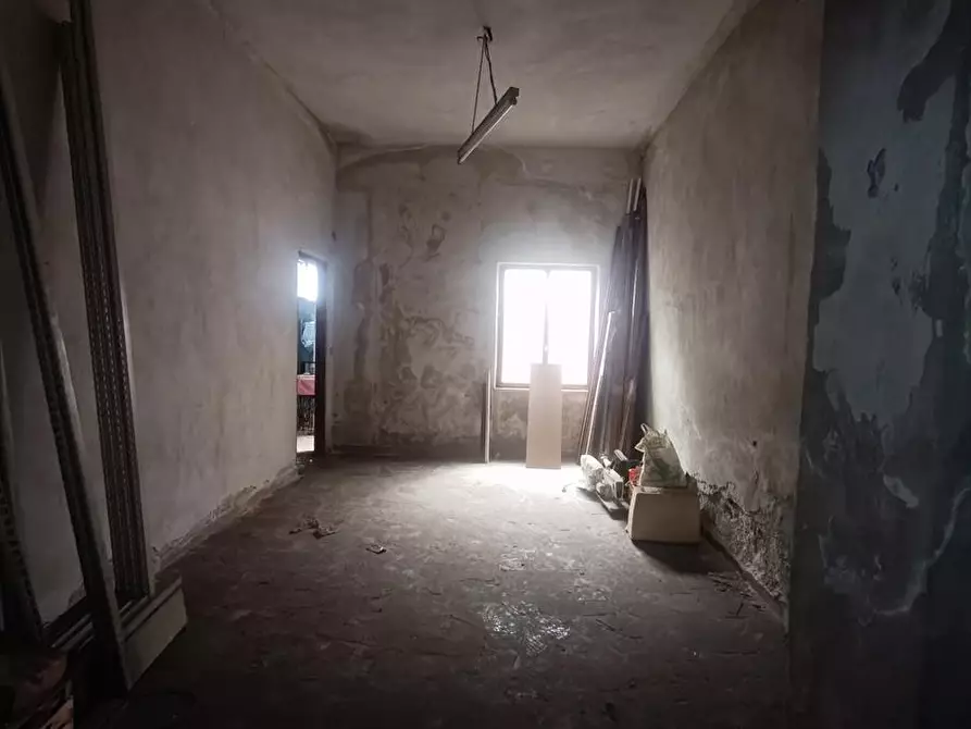 Immagine 5 di Deposito in vendita  a Taurianova