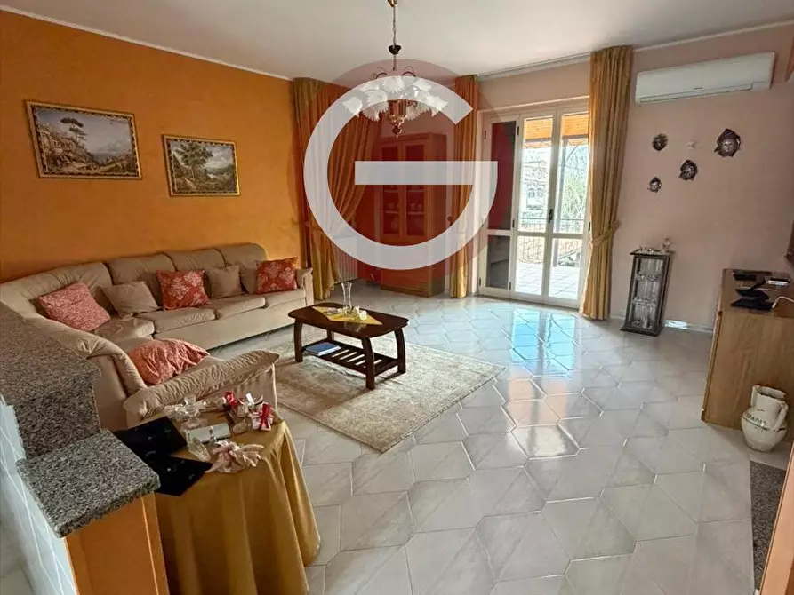 Immagine 10 di Villa in vendita  a Cinquefrondi