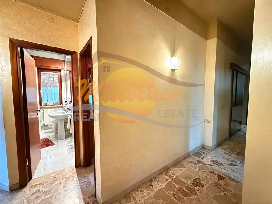 Immagine 3 di Appartamento in vendita  in corso gelone a Siracusa