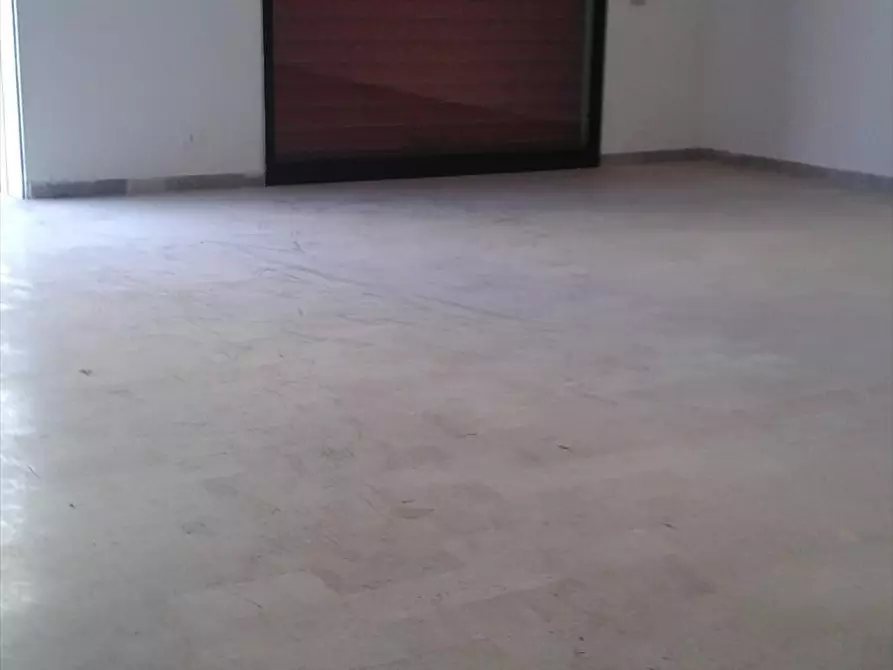 Immagine 5 di Locale commerciale in vendita  in paceco a Paceco